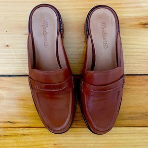 Madewell Corinne lugsole loafer mule.